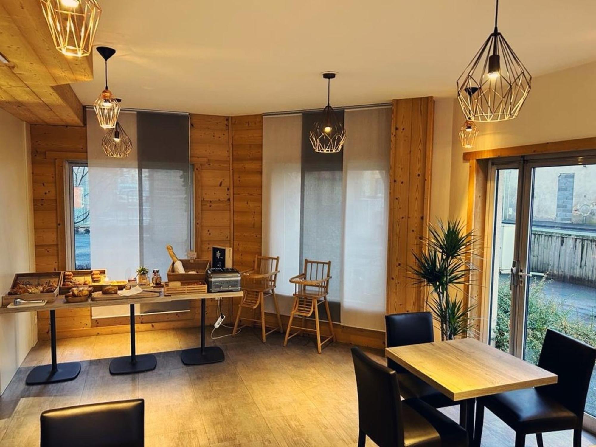 Ibis Clermont Ferrand Sud Herbet Екстериор снимка