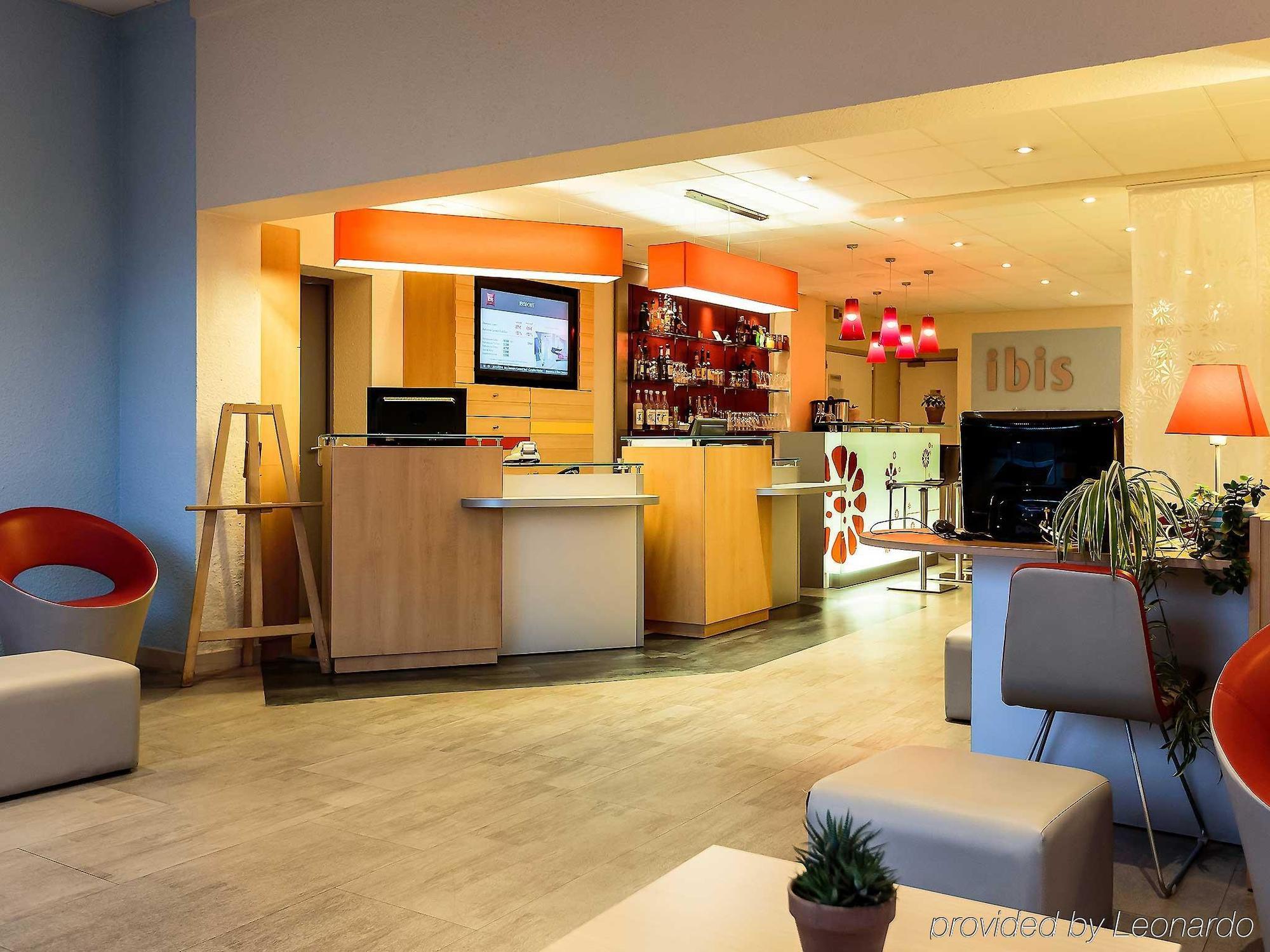 Ibis Clermont Ferrand Sud Herbet Екстериор снимка