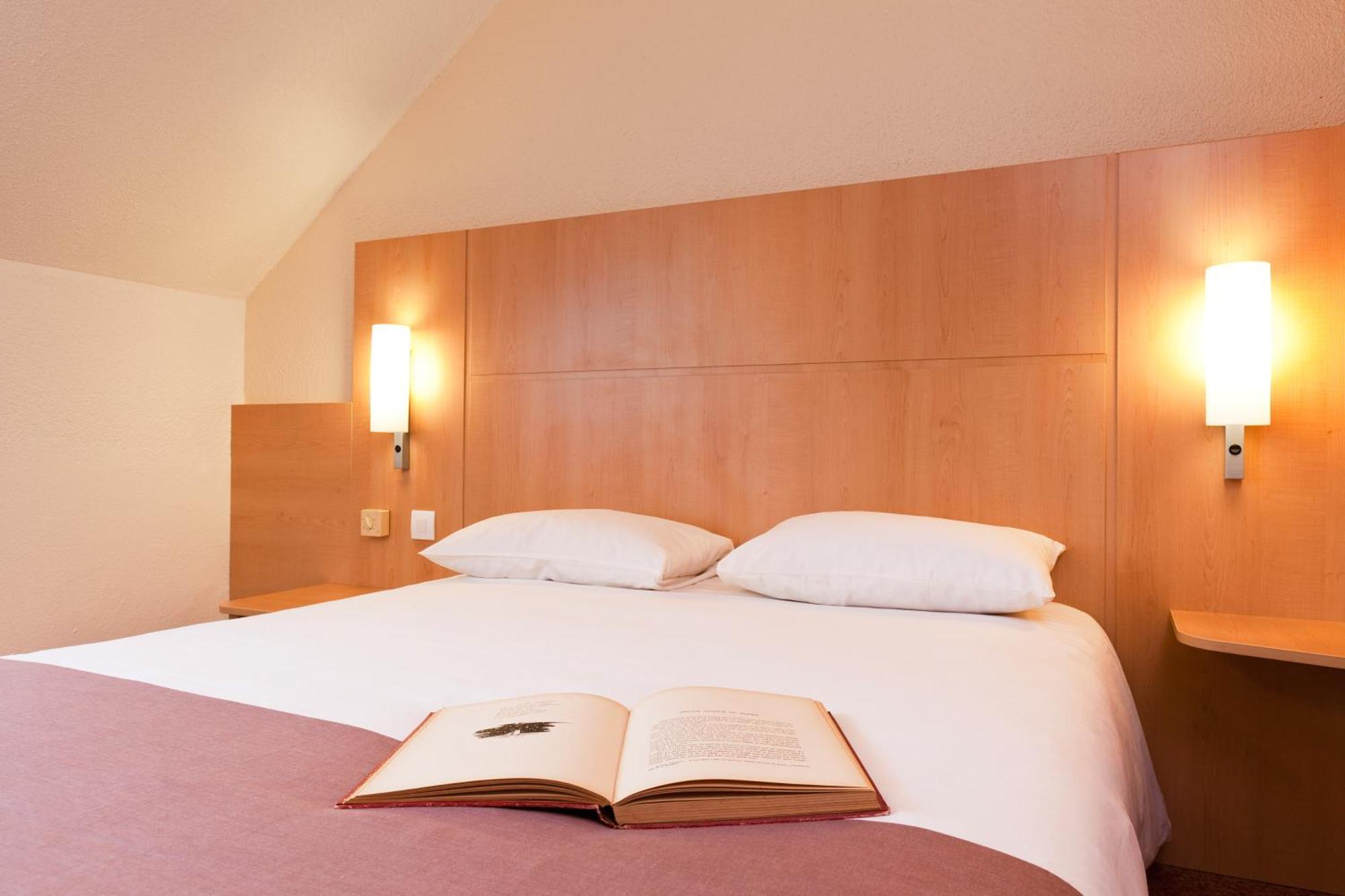 Ibis Clermont Ferrand Sud Herbet Екстериор снимка